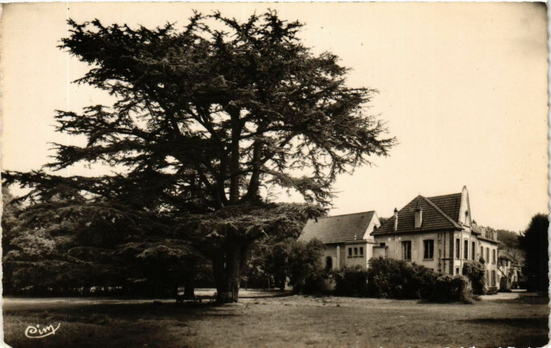 Carte postale ancienne Morangis - Le Désert - Institution St-Joseph - Vue laterale à Morangis