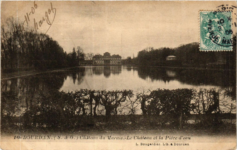 Carte postale ancienne Dourdan - Chateau du Marais à Dourdan