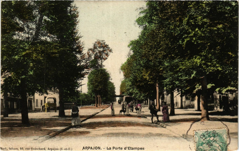 Carte postale ancienne Arpajon - La Porte d'Etampes à Arpajon