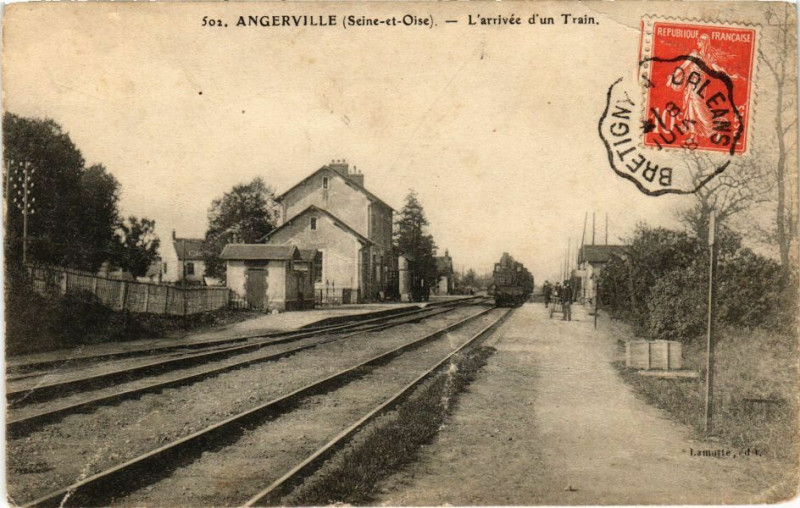 Carte postale ancienne Abgerville - Arrivée d un train