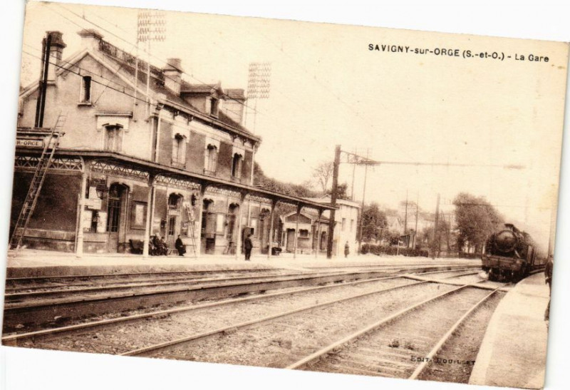 Carte postale ancienne Savigny-sur-Orge - La Gare à Savigny-sur-Orge