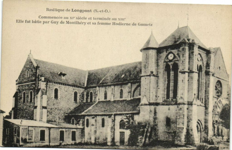Carte postale ancienne Basilique de Longpont (S.-et-O.) Commencée au Xi.siécle et ...