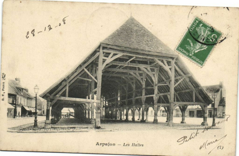 Carte postale ancienne Arpajon-Les Halles à Arpajon