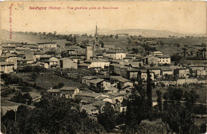 Carte postale ancienne Savigny - Vue générale prise au Sud-Ouest à Savigny