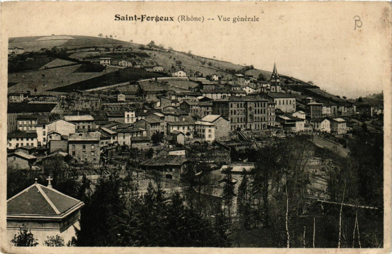 Carte postale ancienne Saint-Forgeux - Vue générale à Saint-Forgeux