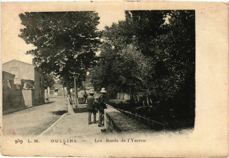 Carte postale ancienne Oullins - Les Bords de l'Ytzeron à Oullins