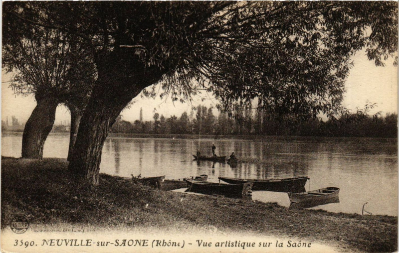 Carte postale ancienne Neuville-sur-Saone - Vue artistique sur la Saone à Neuville-sur-Saône