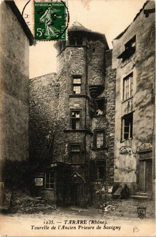Carte postale ancienne Tarare - Tourelle de l'Ancien Prieure de Savigny à Tarare