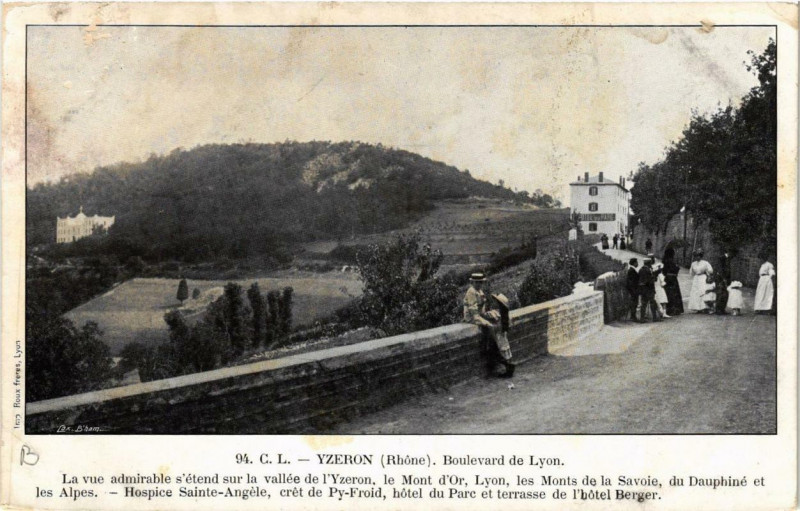 Carte postale ancienne Ytzeron Boulevard de Lyon à Lyon