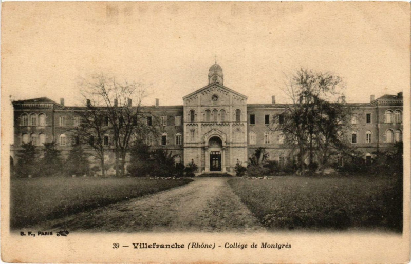 Carte postale ancienne Villefranche College de Montgres
