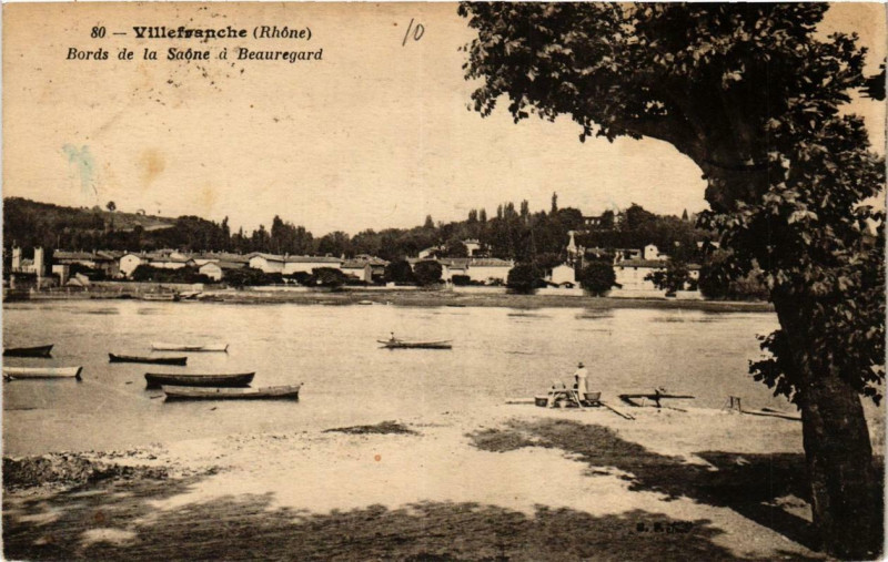 Carte postale ancienne Villefranche Bords de la Saone a Beauregard