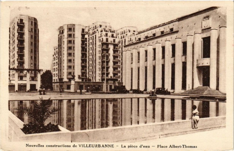 Carte postale ancienne Villeurbanne La piece d'eau - Place Albert Thomas à Villeurbanne