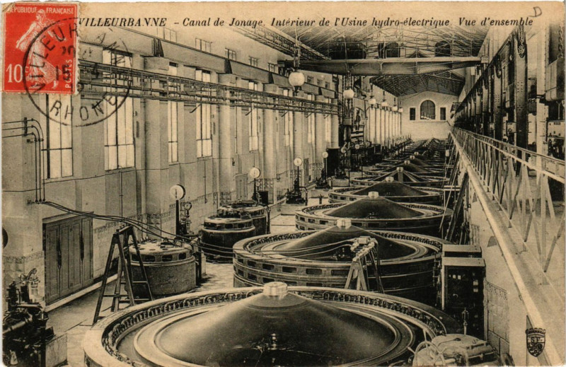 Carte postale ancienne Canal de Jonage - Intérieur de l'Usine hydro-électrique à Villeurbanne