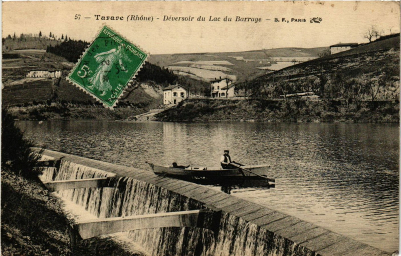 Carte postale ancienne Tarare - Deversoir du Lac du Barrage à Tarare