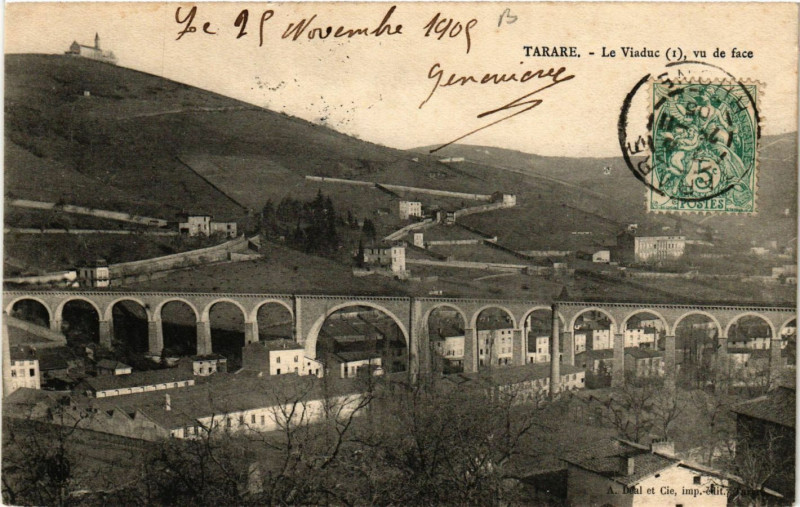 Carte postale ancienne Tarare - Le Viaduc - Vu de Face à Tarare