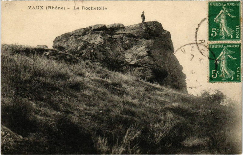 Carte postale ancienne Vaux - La Rochefolle