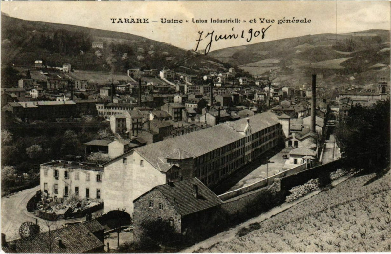 Carte postale ancienne Tarare - Usine Union Industrielle et Vue Generale à Tarare