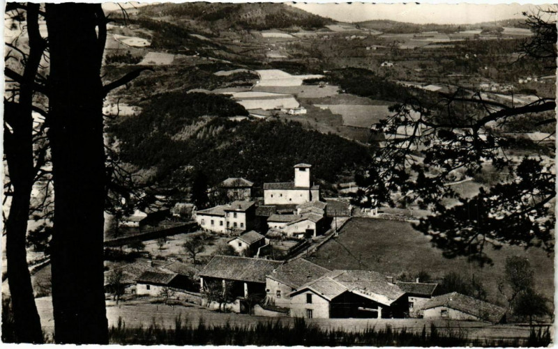 Carte postale ancienne Environs d'Yzeron - Le Hameau de Chateauvieux à Yzeron