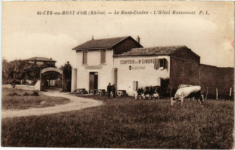 Carte postale ancienne Saint-Cyr-au-Mont-d'Or - Le Mond-Cindre L'Hotel Massonnat à Saint-Cyr-au-Mont-d'Or