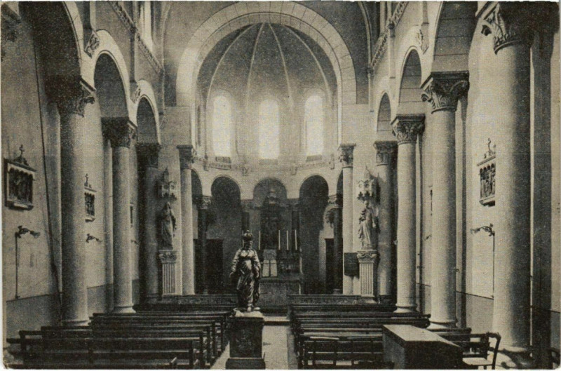 Carte postale ancienne Lyon- Notre Dame des Minimes France à Lyon