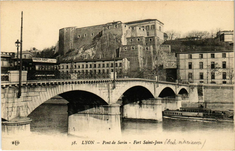 Carte postale ancienne Lyon- Pont du Serin, Fort Saint Jean France à Lyon