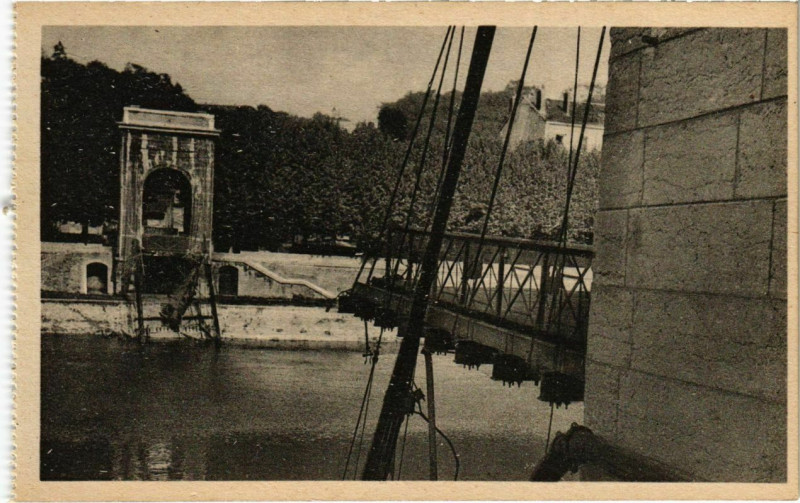 Carte postale ancienne Lyon- Pont du Port Mouton France à Lyon