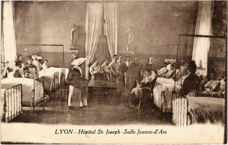 Carte postale ancienne Lyon- Hopital St Joseph, Salle Jeanne d'Arc France à Lyon