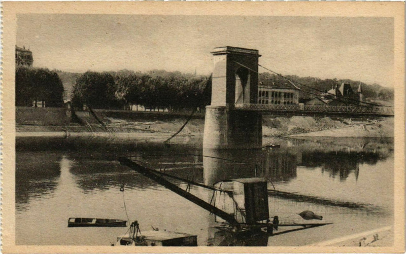 Carte postale ancienne Lyon- Pont Masarick France à Lyon