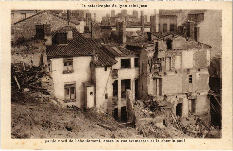 Carte postale ancienne La catastrophe de Lyon St-Jean Rhone à Lyon