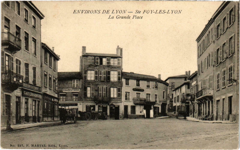 Carte postale ancienne Env. de Lyon Ste-Foy les Lyon Rhone à Lyon