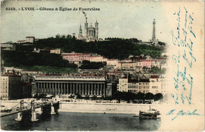 Carte postale ancienne Lyon Coteau et Eglise de Fourviere à Lyon