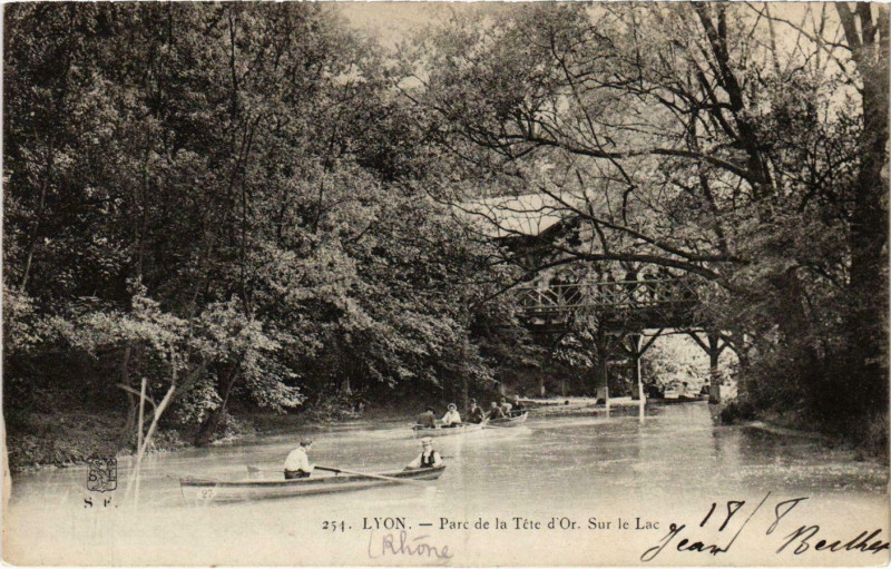 Carte postale ancienne Lyon Parc de la Téte d'Or à Lyon