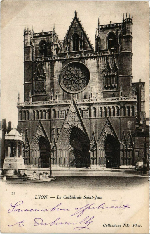 Carte postale ancienne Lyon La Cathédrale St. Jean à Lyon