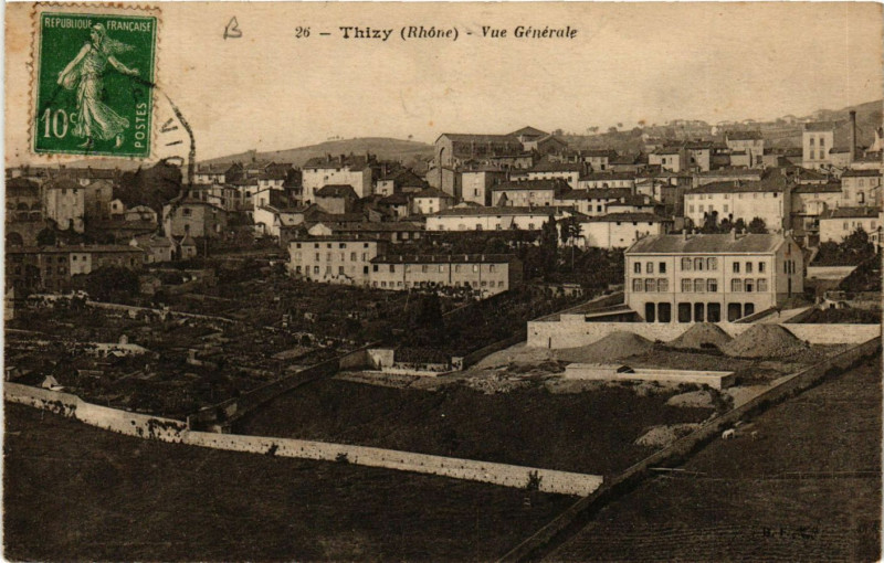 Carte postale ancienne Thizy - Vue generale