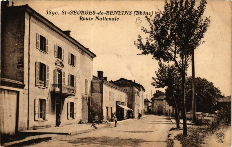 Carte postale ancienne St Georges de Reneins - Route Nationale