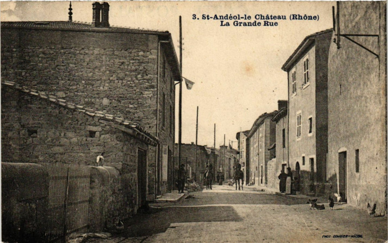 Carte postale ancienne St Andeol le Chateau - La Grande Rue