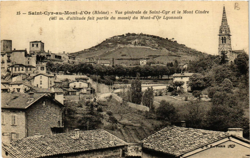 Carte postale ancienne Saint Cyr au Mont d'Or Vue generale de Saint Cyr et Mont Cindr à Saint-Cyr-au-Mont-d'Or