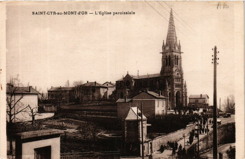 Carte postale ancienne Saint Cyr au Mont d'Or - L'eglise paroissaiale à Saint-Cyr-au-Mont-d'Or