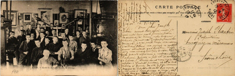 Carte postale ancienne Lyon Ecole de la Salle. Atelier de Tissage. à Lyon