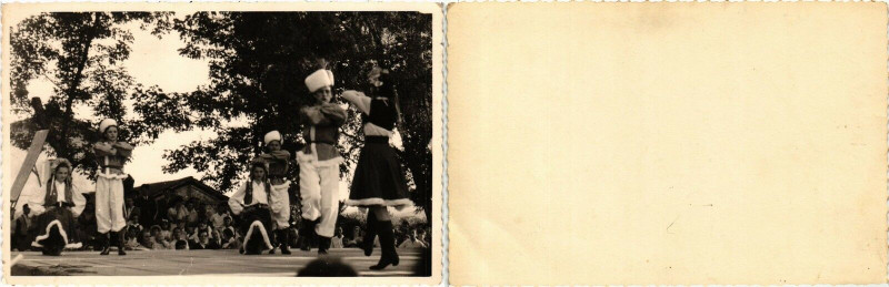 Carte postale ancienne Lyon danse des enfants. à Lyon