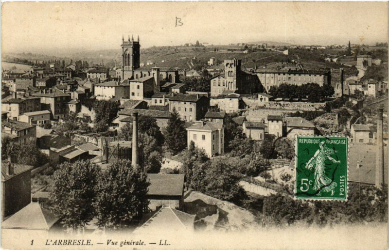 Carte postale ancienne L'Arbresle Vue générale à L'Arbresle