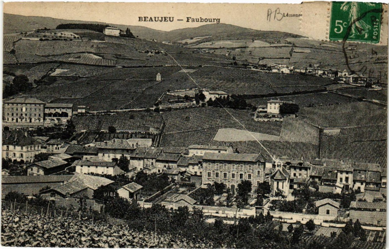 Carte postale ancienne Beaujeu Faubourg à Beaujeu