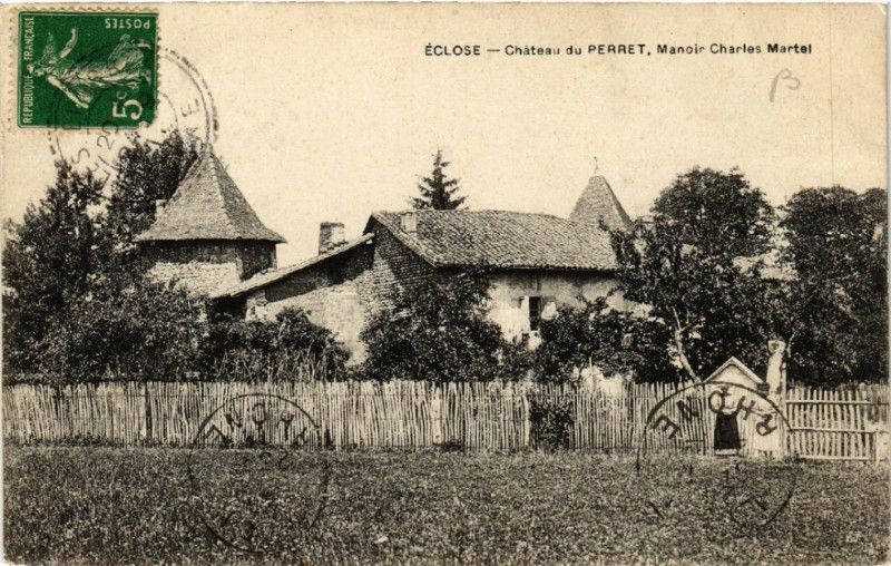 Carte postale ancienne Eclose Chateau du Perret Manoir Charles Martel