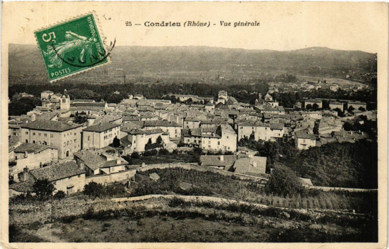 Carte postale ancienne Condrieu Vue générale à Condrieu