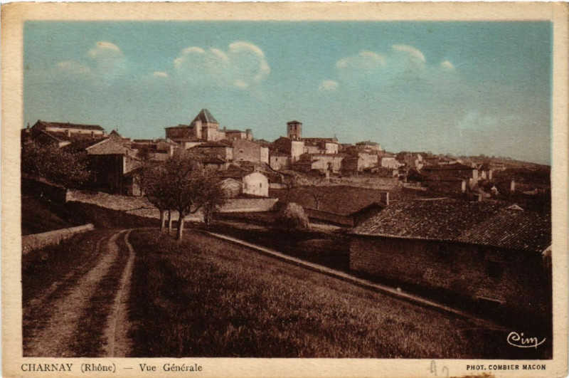 Carte postale ancienne Charnay Vue générale à Charnay