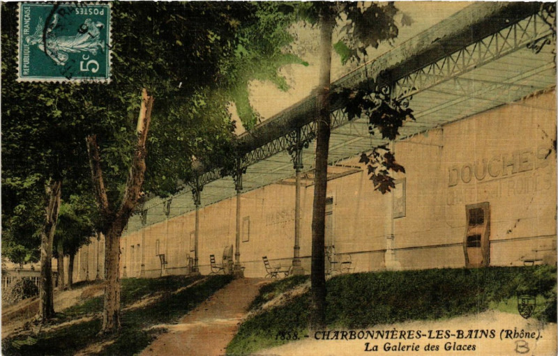 Carte postale ancienne Charbonnieres-les-Bains La Galerie des Glaces à Charbonnières-les-Bains