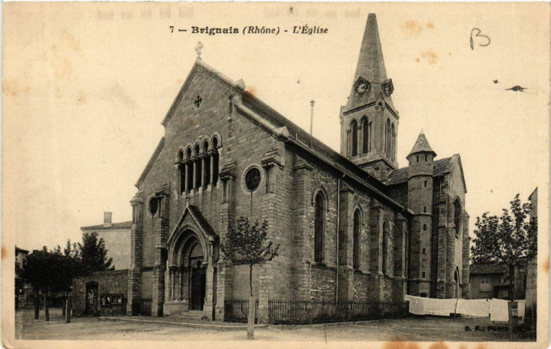 Carte postale ancienne Brignais L'Eglise à Brignais