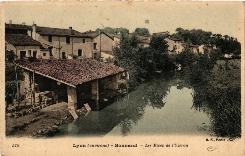 Carte postale ancienne Bonnand Les Rives de l'Yzeron à Yzeron