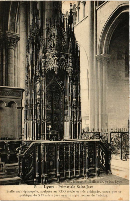 Carte postale ancienne Lyon Primatiale St-Jean Stalle archiepiscopale à Lyon