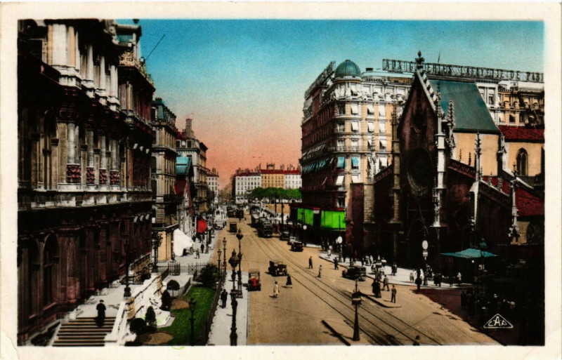 Carte postale ancienne Lyon Place des Cordeliers. Eglise St-Bonaventure à Lyon